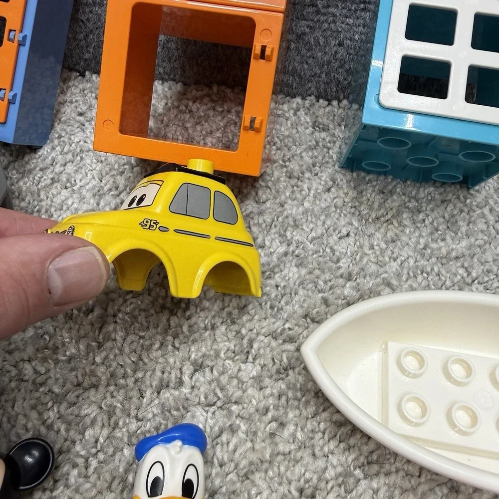 Lego Duplo Parts and pieces figures Disney Pixar Micky Goofy Cars animals Lot